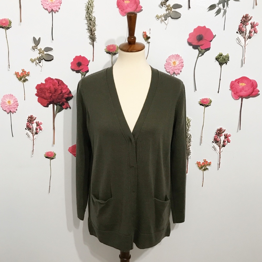 • Classiques Entier • Olive Cardigan